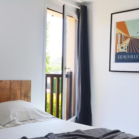 Cottage With Large Garden 15 Minutes Walk From The Beach Villers-sur-Mer Kültér fotó